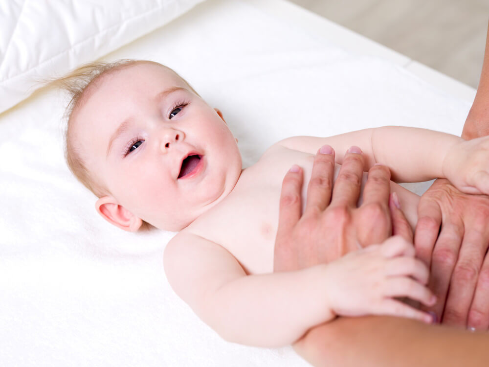 Congenital Diaphragmatic Hernia: Symptoms & Treatment