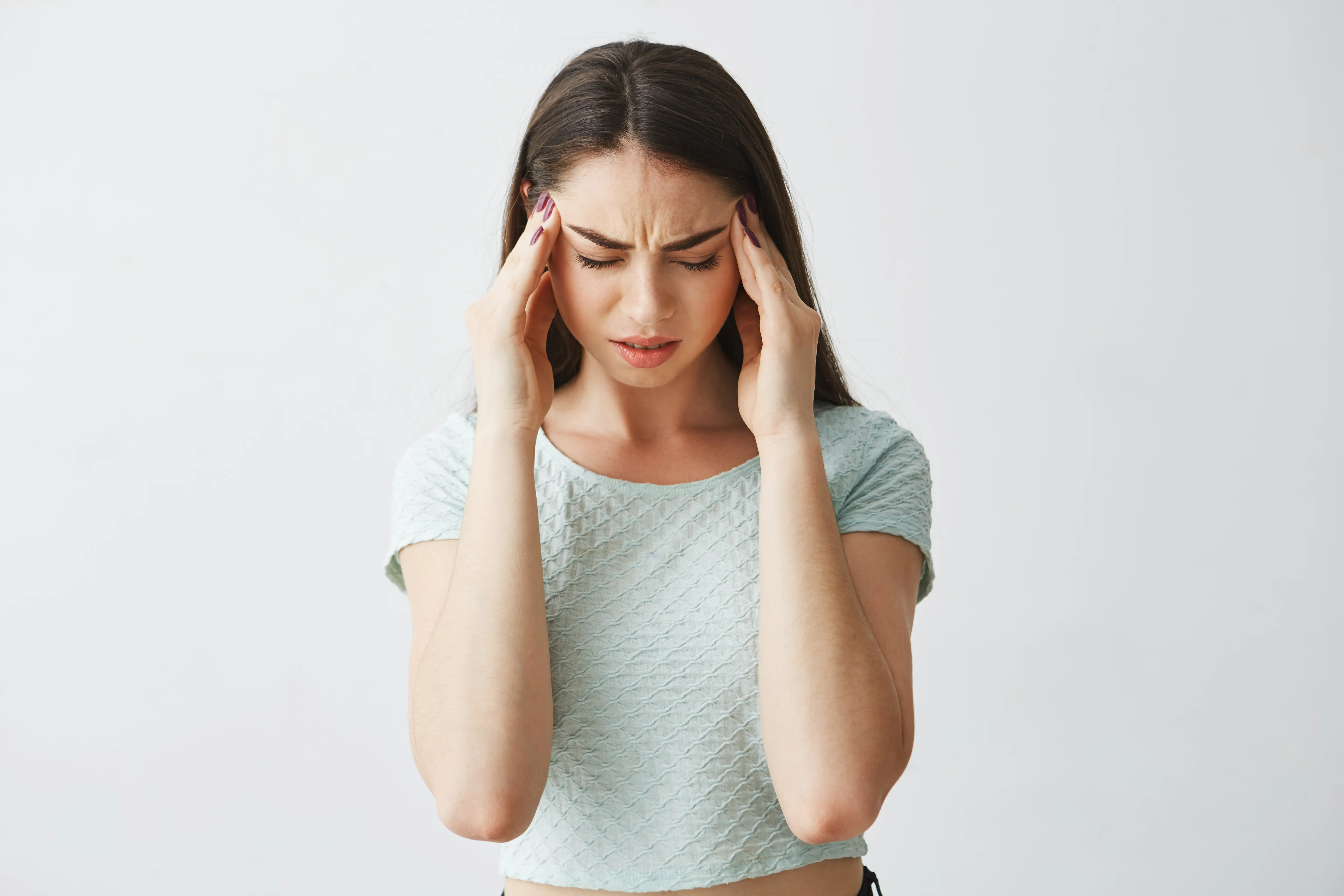 Treating Migraines: 13 Home-Based Methods...