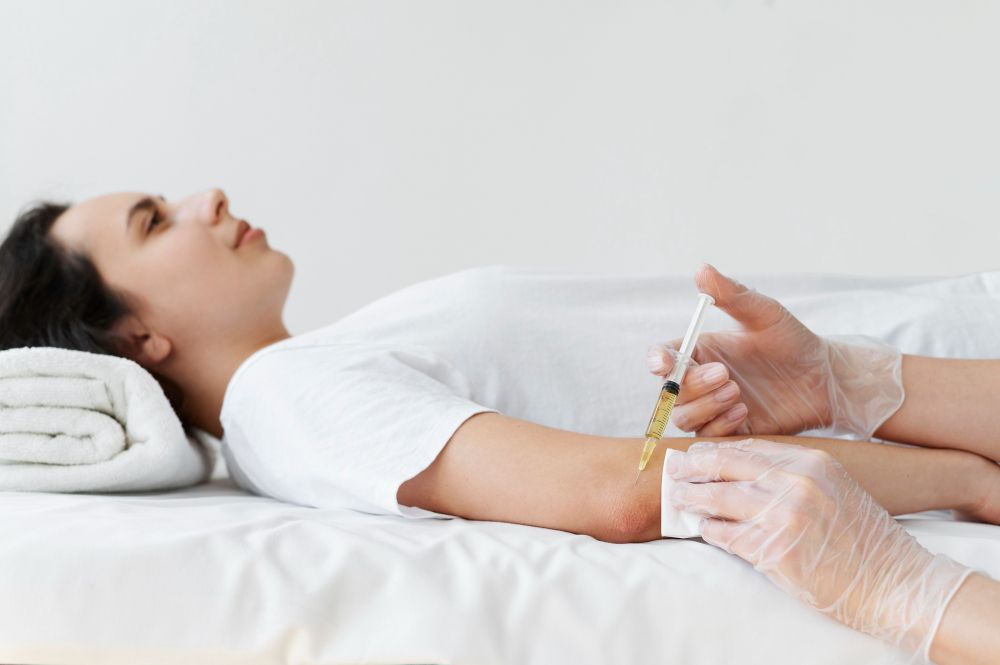 Is Ketamine Therapy Right For You? A Guide To Ketamine Tr...